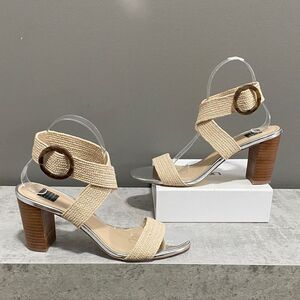 White House Black Market Beige Strappy Sandals/Heels Size 9